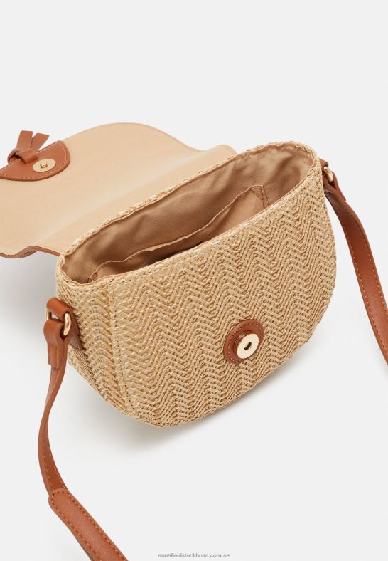 tvärs över kroppsväska beige/konjak Anna Field 42BF62517 kvinnor
